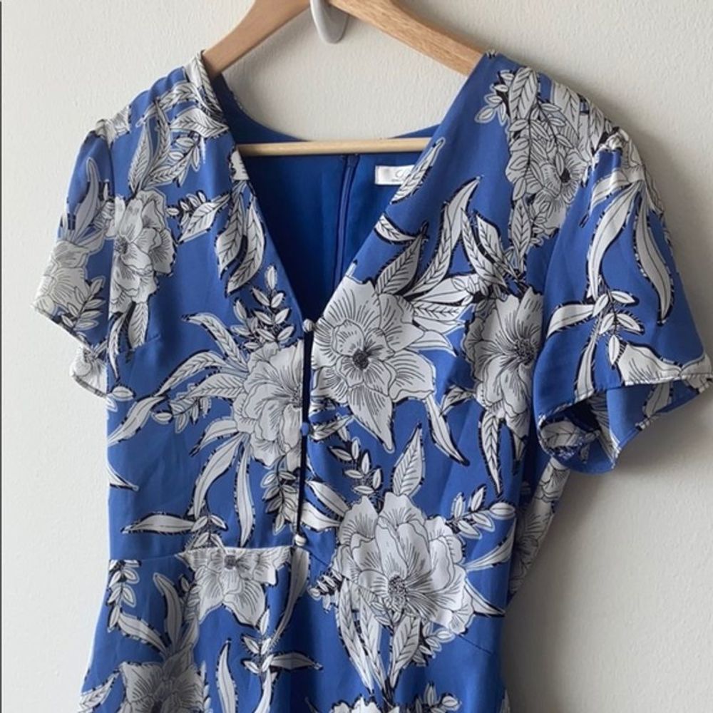 Lovers + Friends Blue Floral Cassidy Riviera Dress - Picture 6 of 12